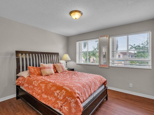4209 Pinewood Ln, House other with 5 bedrooms, 4 bathrooms and null parking in Weston FL | Image 27