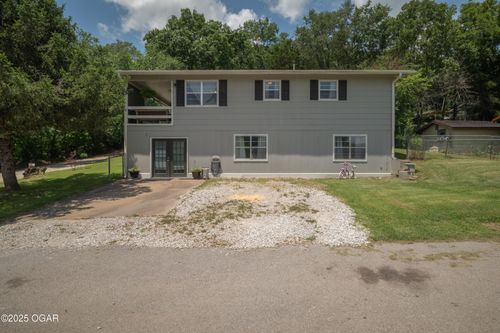 109 Elkhorn Ln, Noel, MO, 64854-9132 | Card Image