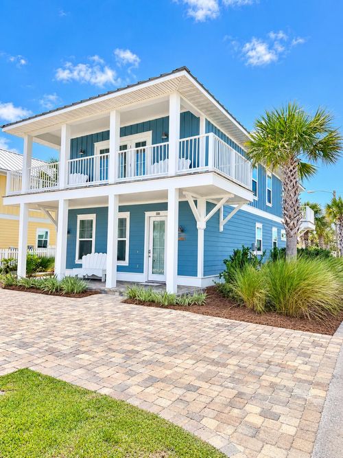 5509 Thomas Dr, Panama City Beach, FL, 32408-6711 | Card Image