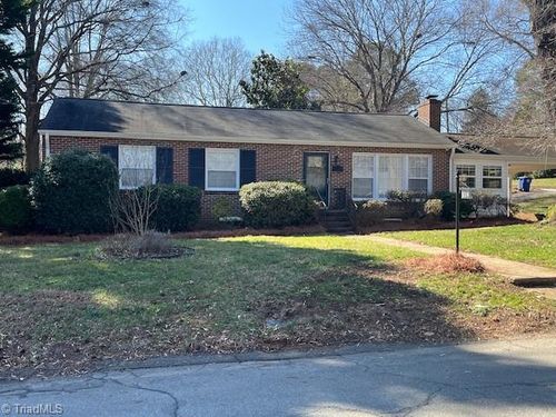 1224 Pinebluff Rd, Winston-Salem, NC, 27103-4221 | Card Image