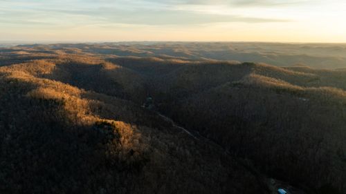 9999 Bend Rd, Stanton, KY, 40380 | Card Image