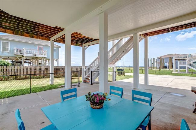 2774 Gulfview Ln, House other with 4 bedrooms, 4 bathrooms and 5 parking in Crystal Beach TX | Image 36