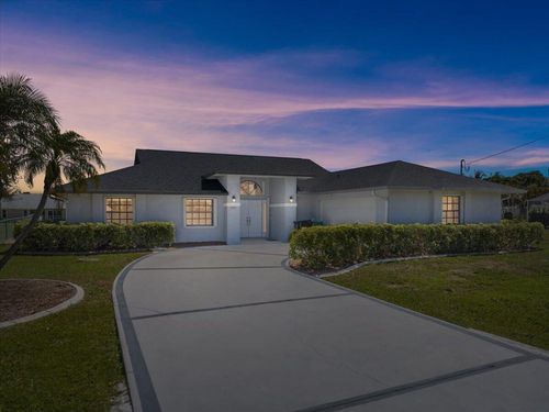 1902 Se Gaskins Cir, Port St. Lucie, FL, 34952-6639 | Card Image