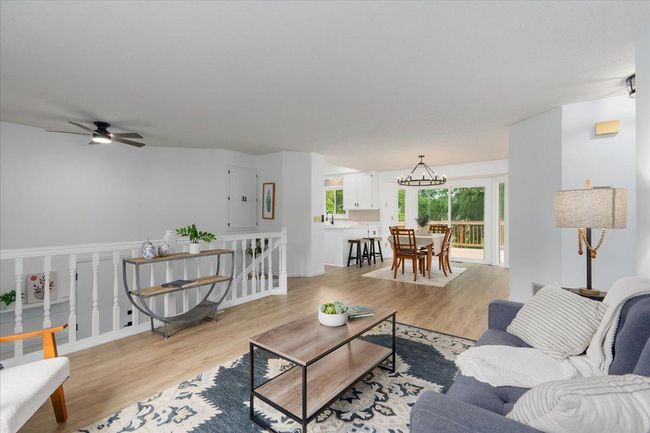 Living Room | Image 10