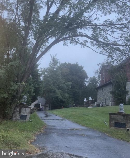 2702 Martello Dr, SILVER SPRING, MD, 20904-4533 | Card Image