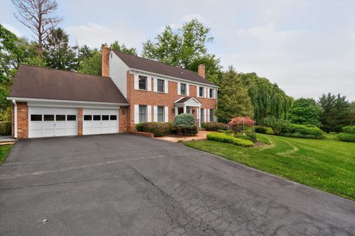 13600 Valley Dr, ROCKVILLE, MD, 20850-3656 | Card Image