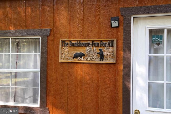 200 Rock Creek Trl, House other with 2 bedrooms, 1 bathrooms and null parking in RIO WV | Image 8
