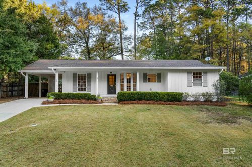 9 Azalea Ct, Fairhope, AL, 36532-1757 | Card Image
