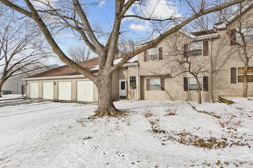 apt-a-46 Gant Cir, Streamwood, IL, 60107-6680 | Card Image