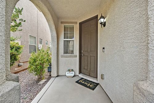 7563 Edgartown Harbor St, Las Vegas, NV, 89166-5246 | Card Image