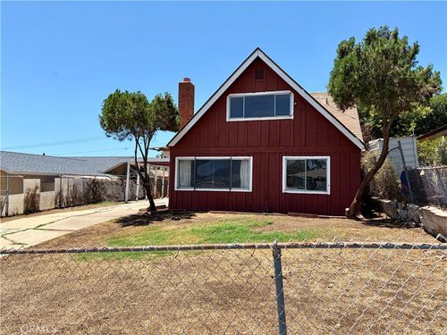 736 Sacramento Ave, Spring Valley, CA, 91977-5025 | Card Image