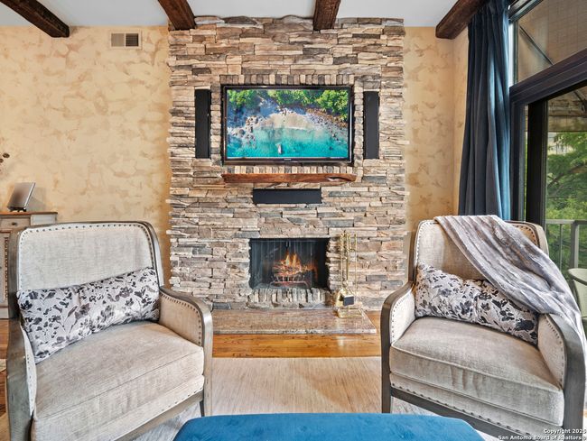 APT-404 - 1022 Navarro St, Condo with 2 bedrooms, 3 bathrooms and null parking in San Antonio TX | Image 10