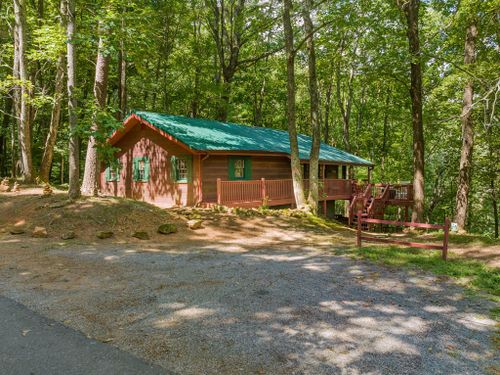 131 Hickory Trace, Ellijay, GA, 30536 | Card Image