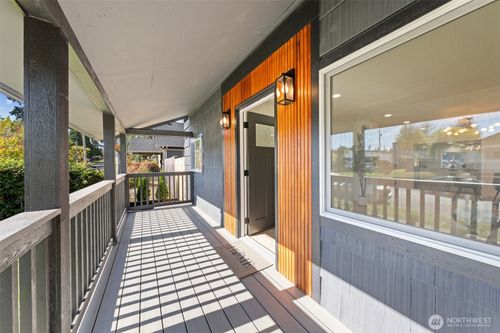 1109 S 61st St, Tacoma, WA, 98408-3304 | Card Image