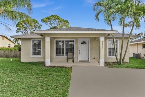 6811 2nd Street, Jupiter, FL, 33458 | Card Image