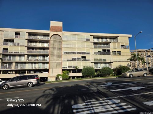 apt-312-909 Ala Lilikoi St, Honolulu, HI, 96818-2454 | Card Image