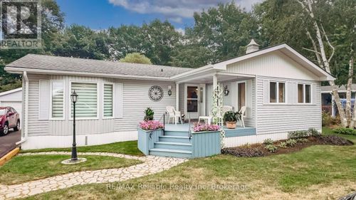 8 Cree Lane, Goderich, ON, N7A3Y2 | Card Image