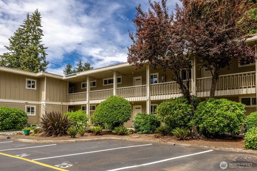 10-7809 218th St Sw, Edmonds, WA, 98026-7943 | Card Image