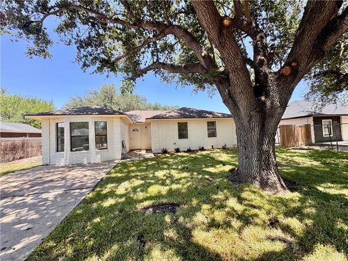106 Aldrin St, Donna, TX, 78537-2405 | Card Image