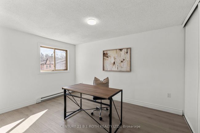 9 Evergreen Crt, Condo with 3 bedrooms, 3 bathrooms and 1 parking in Barrie ON | Image 23
