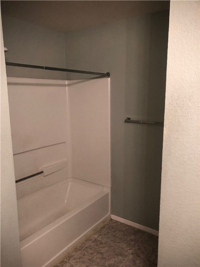 2105 Tranquilo Trl, House other with 3 bedrooms, 2 bathrooms and 4 parking in Austin TX | Image 19