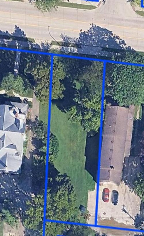 193 Cass Avenue N, Mt Clemens, MI, 48043 | Card Image