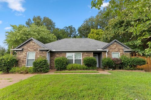 7050 Laura Cir N, Memphis, TN, 38133-4908 | Card Image
