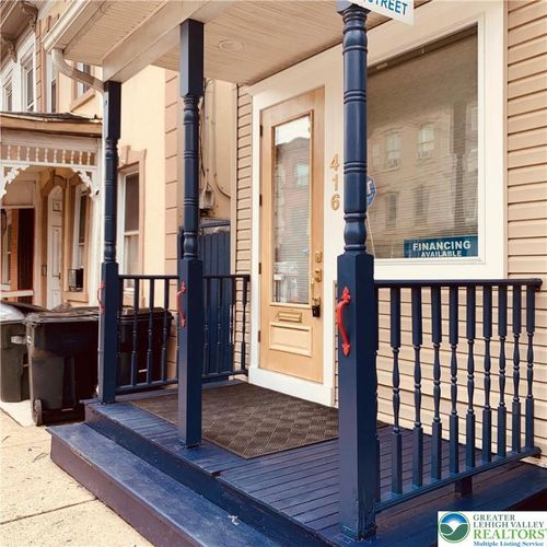 416 Wyandotte St, Bethlehem, PA, 18015-1530 | Card Image