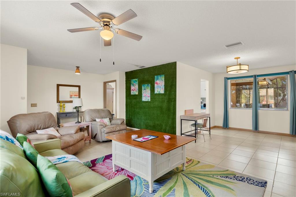 Residential in NORTH FORT MYERS 2