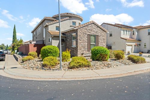 6517 Vilamoura Way, Elk Grove, CA, 95757 | Card Image