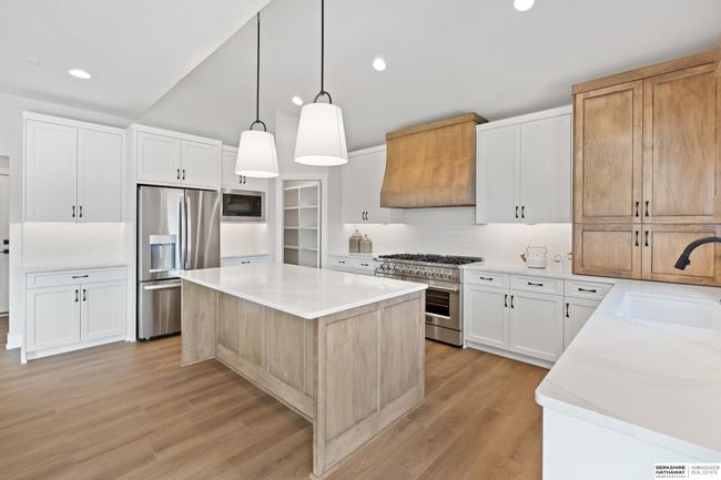 21009 C St, House other with 4 bedrooms, 4 bathrooms and 3 parking in Elkhorn NE | Image 20