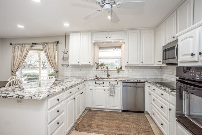 508 Aspen Rd, House other with 3 bedrooms, 2 bathrooms and null parking in Gainesville TX | Image 6