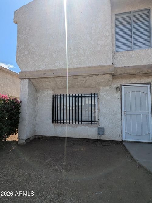 16-3840 N 43rd Ave, Phoenix, AZ, 85031-2934 | Card Image