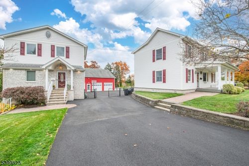 73 Grove St, Clifton, NJ, 07013-1448 | Card Image