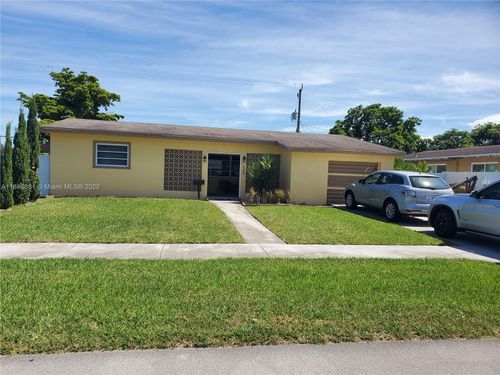 1300 Nw 174th St, Miami Gardens, FL, 33169-5231 | Card Image