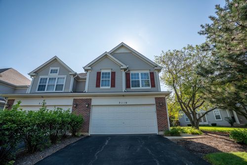 3110 Reflection Dr, Naperville, IL, 60564-4635 | Card Image
