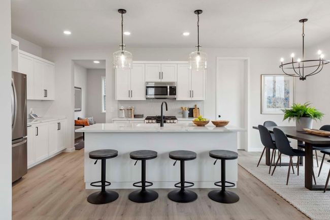Photo taken from previous model with a similar floorplan. While similar, some options shown in the picture may not be included in this pricing. Please ask for a detailed list of included features for this listing. | Image 38