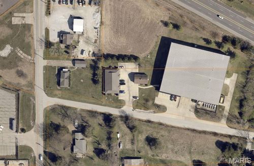 1325 Fair Market Drive, Wentzville, MO, 63385 | Card Image