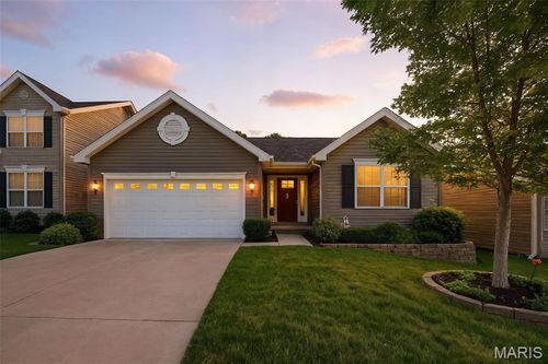 1104 Timber Creek Ln, Imperial, MO, 63052-2103 | Card Image