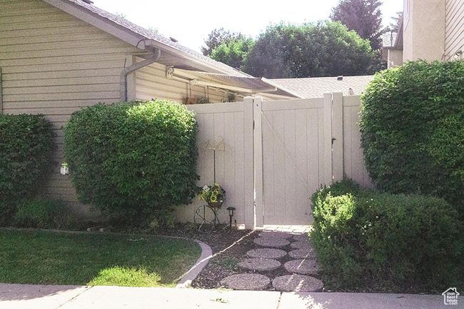 View of yard | Image 31