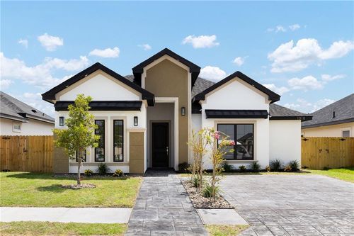 1018 W Baker Dr, Edinburg, TX, 78539 | Card Image