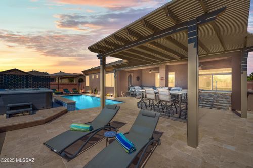 5875 S Turquoise Mountain Dr, Green Valley, AZ, 85622-8102 | Card Image