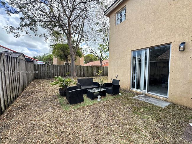 1930 Se 14 Th Ct, House other with 4 bedrooms, 2 bathrooms and null parking in Homestead FL | Image 6