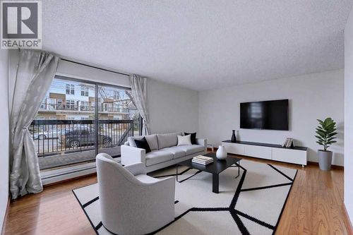 659 4 Ave Ne, Calgary, AB, T2E0J9 | Card Image