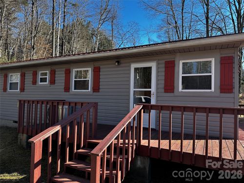 455 Gaither Poe Rd, Laurel Springs, NC, 28644-8561 | Card Image