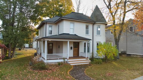 405 S Main St, Mt. Pleasant, MI, 48858-2522 | Card Image