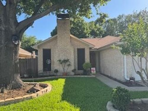 3220 Laurel Oaks Ct, Garland, TX, 75044-6936 | Card Image