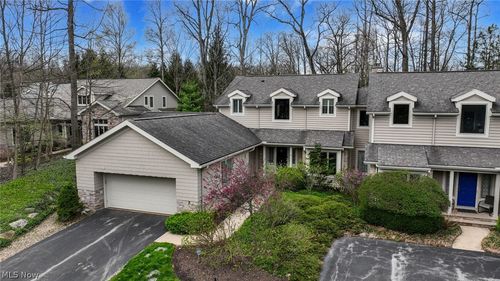 3382 E Glencoe Rd, Richfield, OH, 44286-9364 | Card Image