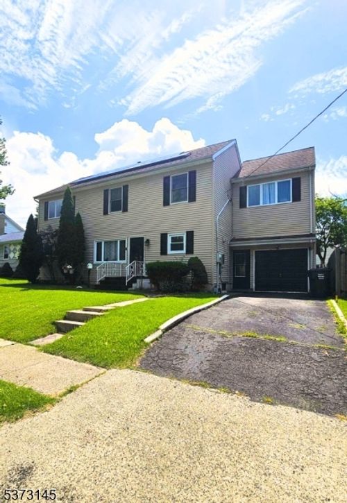 439 Fairview Ave, Colonia, NJ, 07067-3504 | Card Image