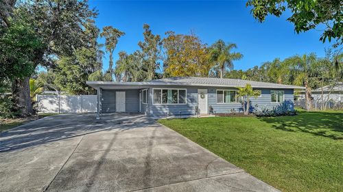 209 Briggs Ct, Sarasota, FL, 34237-5220 | Card Image